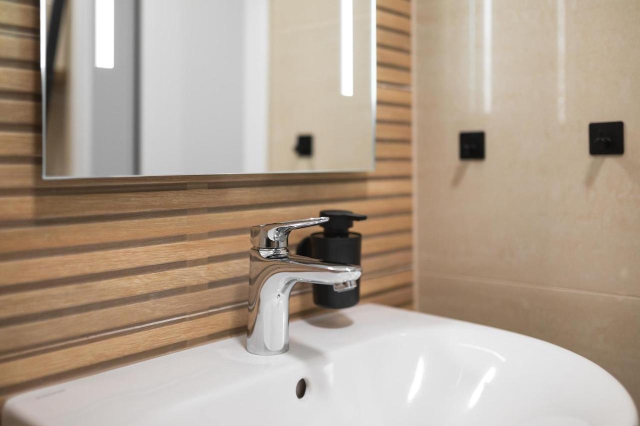 Koje Fuenf I Apartment In Stadtmitte Mit Parkplatz Бремерхафен Экстерьер фото